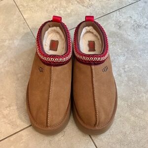 UGG Tasman II brand new size 8 women’s. Rocky Oak color